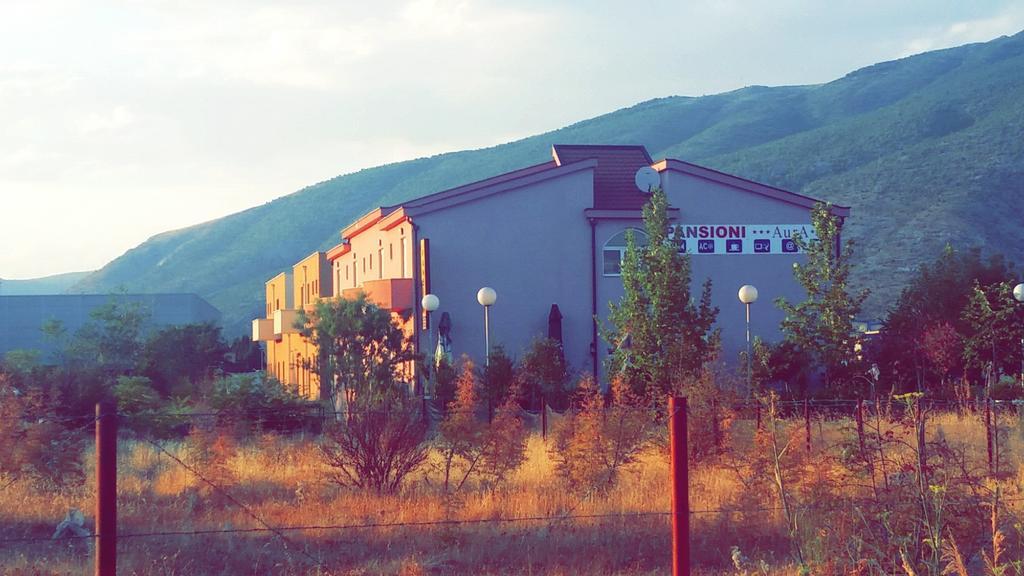 מוסטר Motel Aura מראה חיצוני תמונה